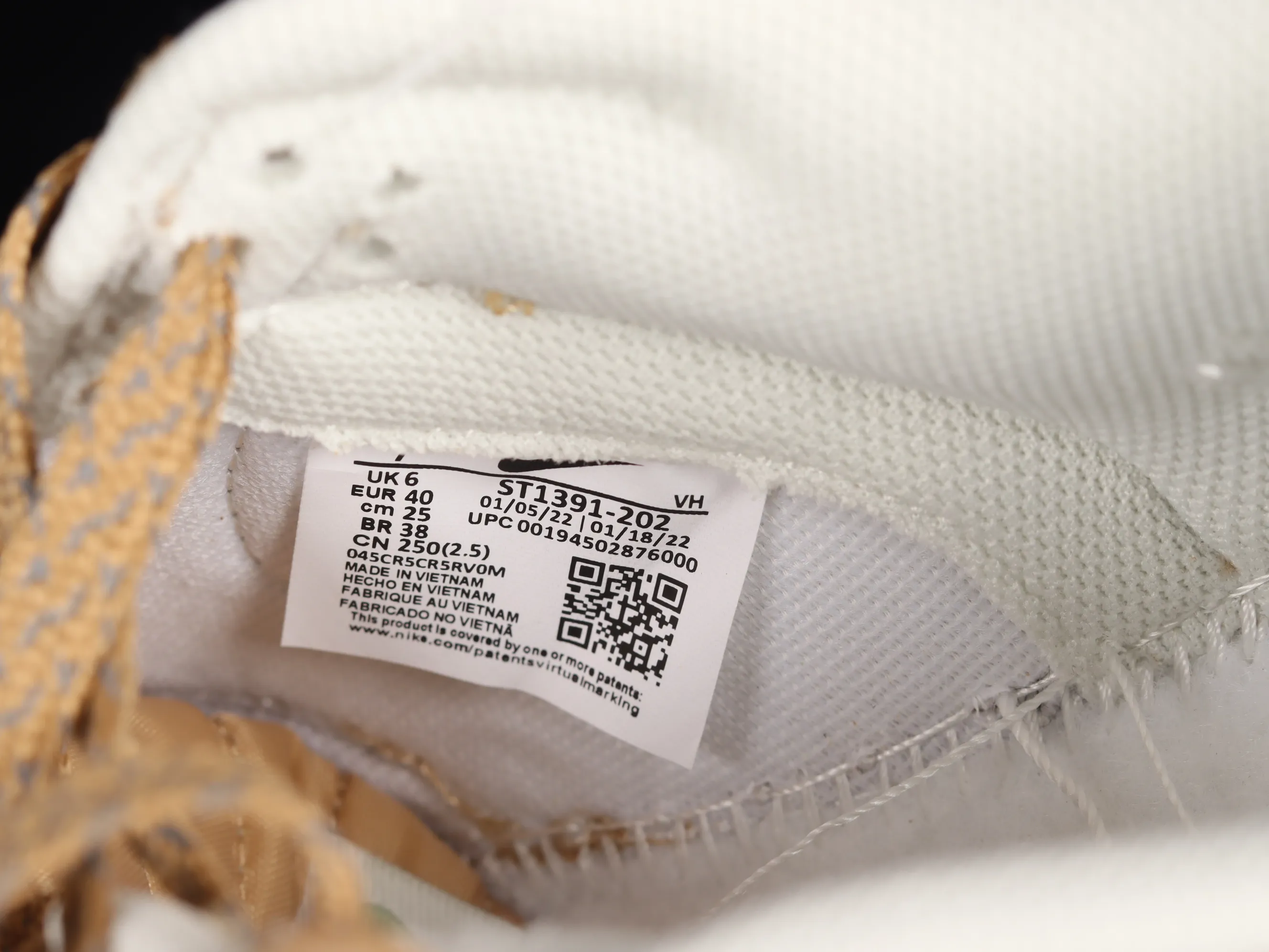 All Categories Nk SB Dunk Series Nk SB Dunk Low Low-top sneakers Otomo Katsuhiro x Nk SB Dunk Low "Steamboy OST" Creative customization collaboration Otomo Katsuhiro co-branded SB low-top sports casual sneakers ST1391-202